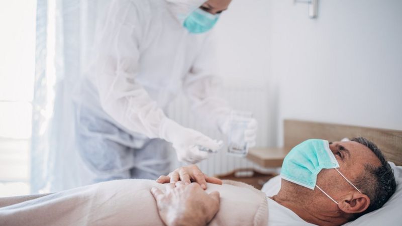 El estudio halló una relación entre la vitamina D y el covid-19. GETTY